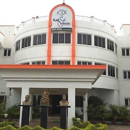 Hotel Sai International Rayagada Exteriér fotografie