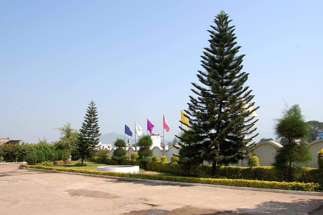 Hotel Sai International Rayagada Exteriér fotografie